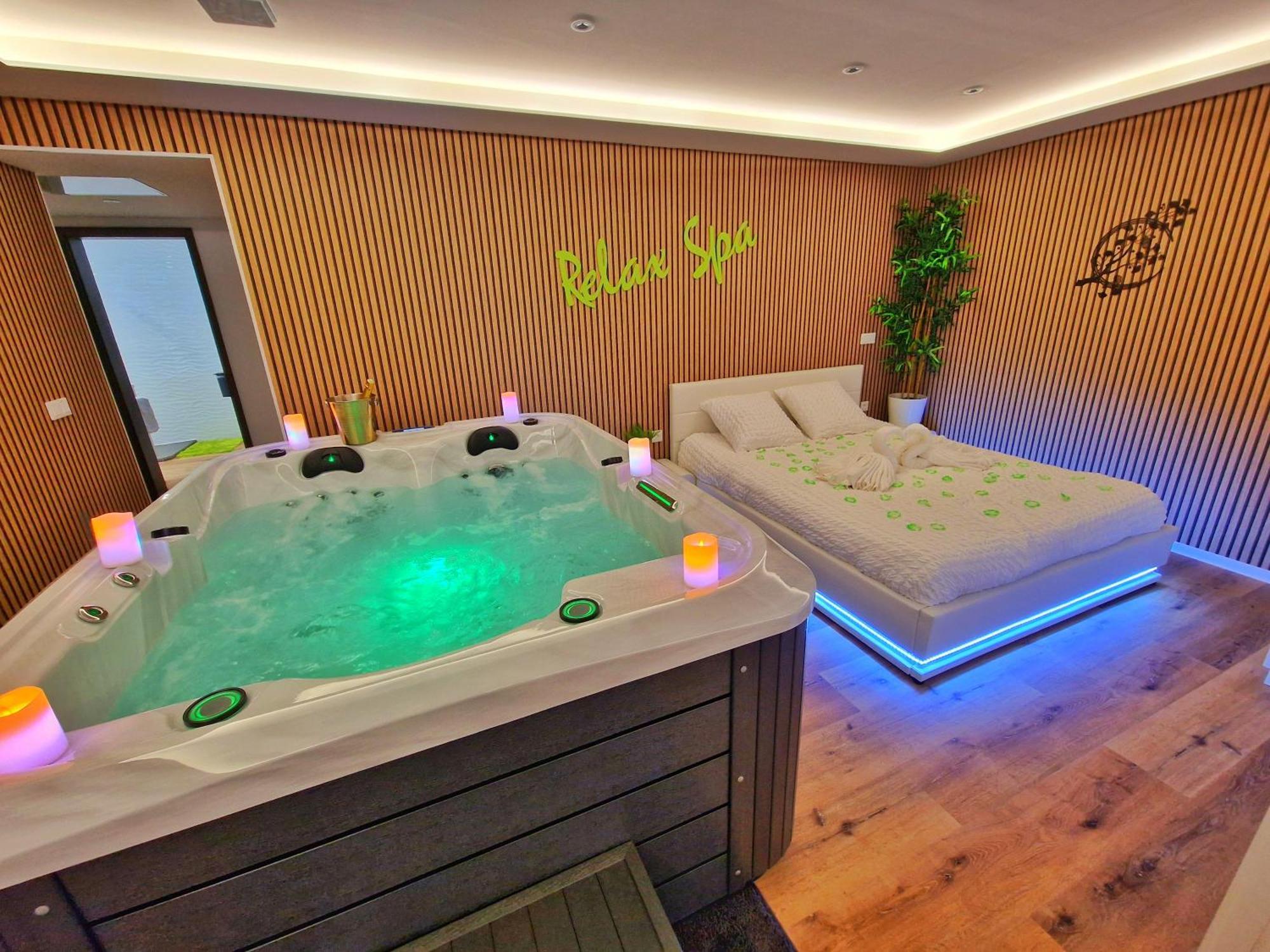 Relax Spa-4 Pers-Jacuzzi-Parking-Jardin-Clim-Colmar Muntzenheim Экстерьер фото