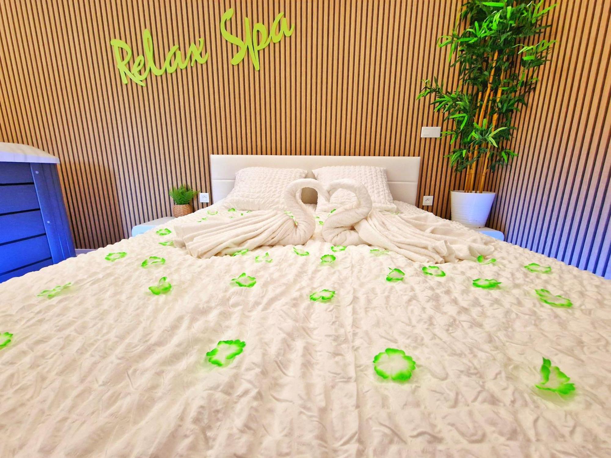 Relax Spa-4 Pers-Jacuzzi-Parking-Jardin-Clim-Colmar Muntzenheim Экстерьер фото