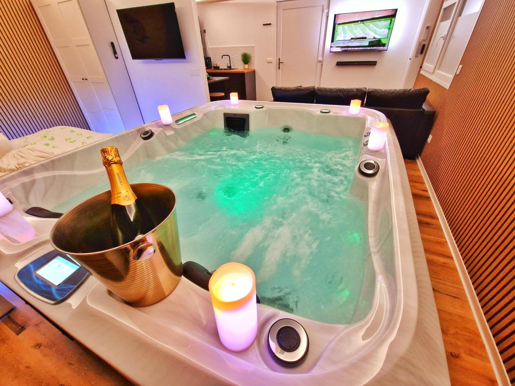 Relax Spa-4 Pers-Jacuzzi-Parking-Jardin-Clim-Colmar Muntzenheim Экстерьер фото