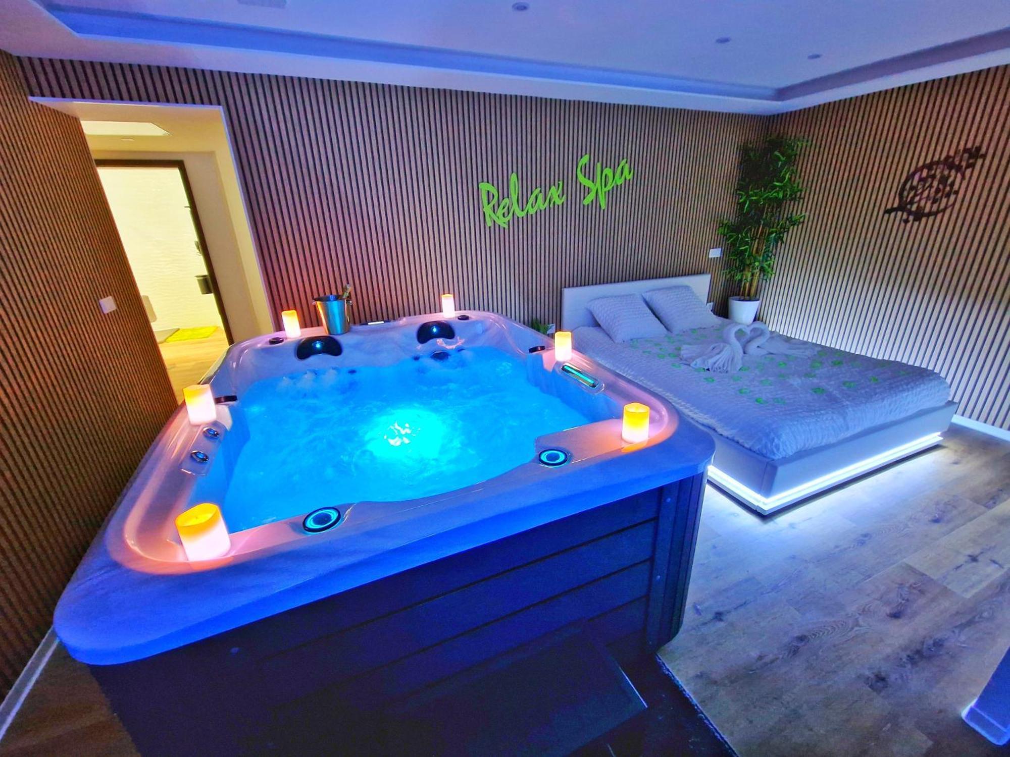 Relax Spa-4 Pers-Jacuzzi-Parking-Jardin-Clim-Colmar Muntzenheim Экстерьер фото