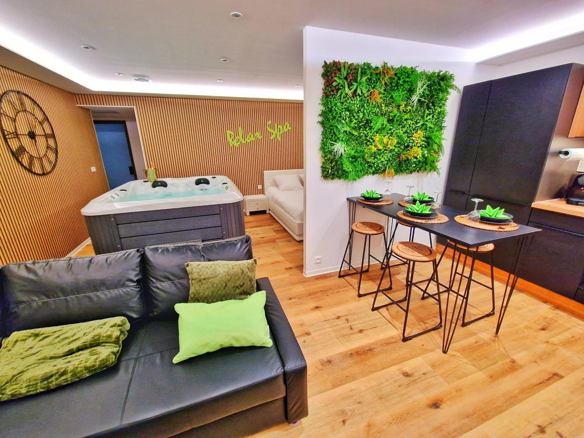 Relax Spa-4 Pers-Jacuzzi-Parking-Jardin-Clim-Colmar Muntzenheim Экстерьер фото